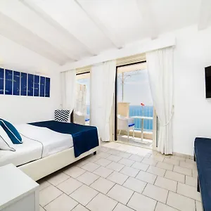 Residenza Al Pesce D'oro לינה וארוחת בוקר אמאלפי